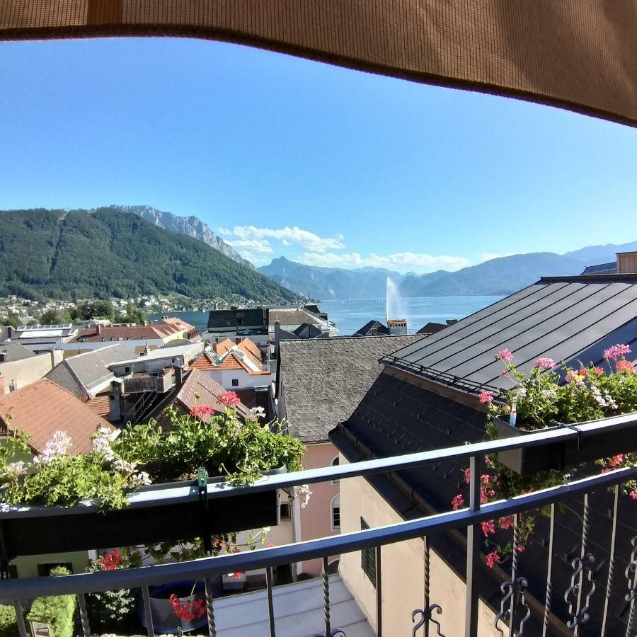 Marktplatz Traunsee Lake View 그문덴 외부 사진